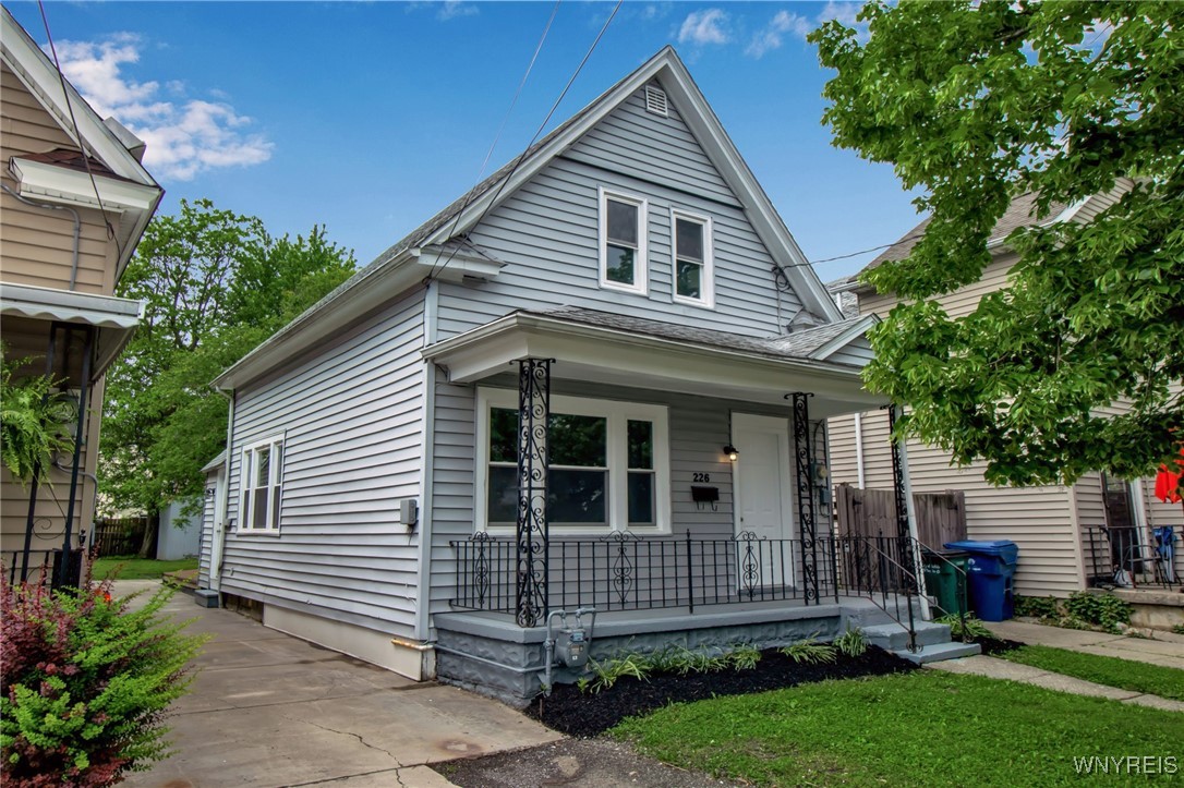 226 Davey Street