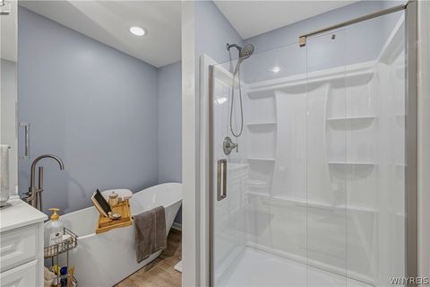 Tiny photo for 259 White Oak Terrace Ter, Grand Island, NY 14072 (MLS # B1684903)