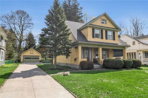 Homes For Sale - 65 Potter Avenue<br/> Orchard Park, NY 14127