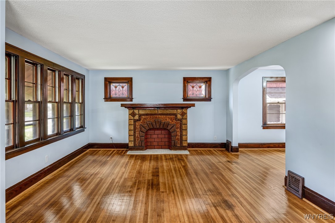 31 Saint James Road, Cheektowaga, New York image 11