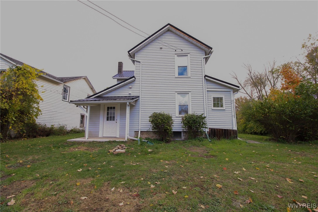 Shelby, New York 14103, United States, 4 Bedrooms Bedrooms, ,2 BathroomsBathrooms,Residential,Active,231479