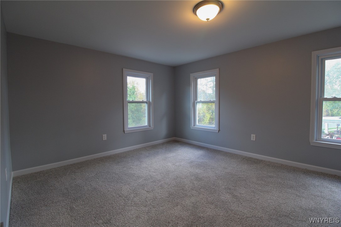 Shelby, New York 14103, United States, 4 Bedrooms Bedrooms, ,2 BathroomsBathrooms,Residential,Active,231479