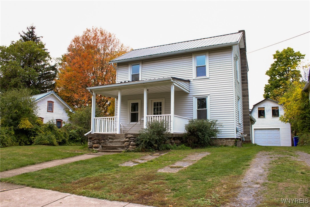 Shelby, New York 14103, United States, 4 Bedrooms Bedrooms, ,2 BathroomsBathrooms,Residential,Active,231479