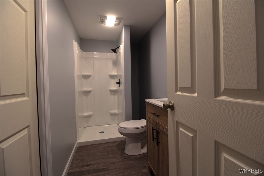 Shelby, New York 14103, United States, 4 Bedrooms Bedrooms, ,2 BathroomsBathrooms,Residential,Active,231479