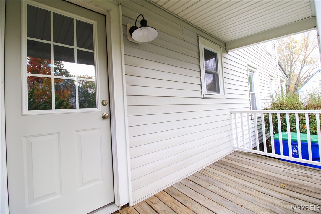 Shelby, New York 14103, United States, 4 Bedrooms Bedrooms, ,2 BathroomsBathrooms,Residential,Active,231479