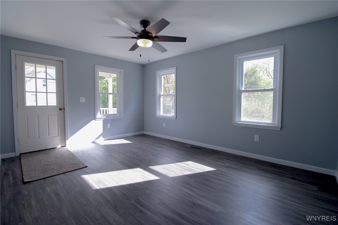 Shelby, New York 14103, United States, 4 Bedrooms Bedrooms, ,2 BathroomsBathrooms,Residential,Active,231479