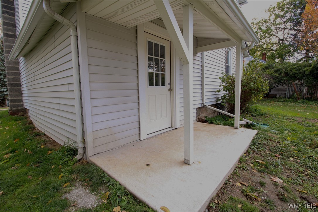 Shelby, New York 14103, United States, 4 Bedrooms Bedrooms, ,2 BathroomsBathrooms,Residential,Active,231479