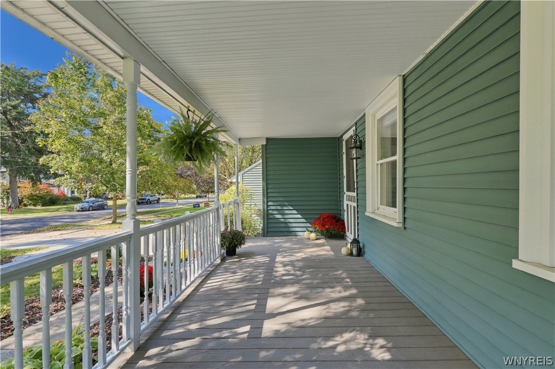 75 Long Avenue