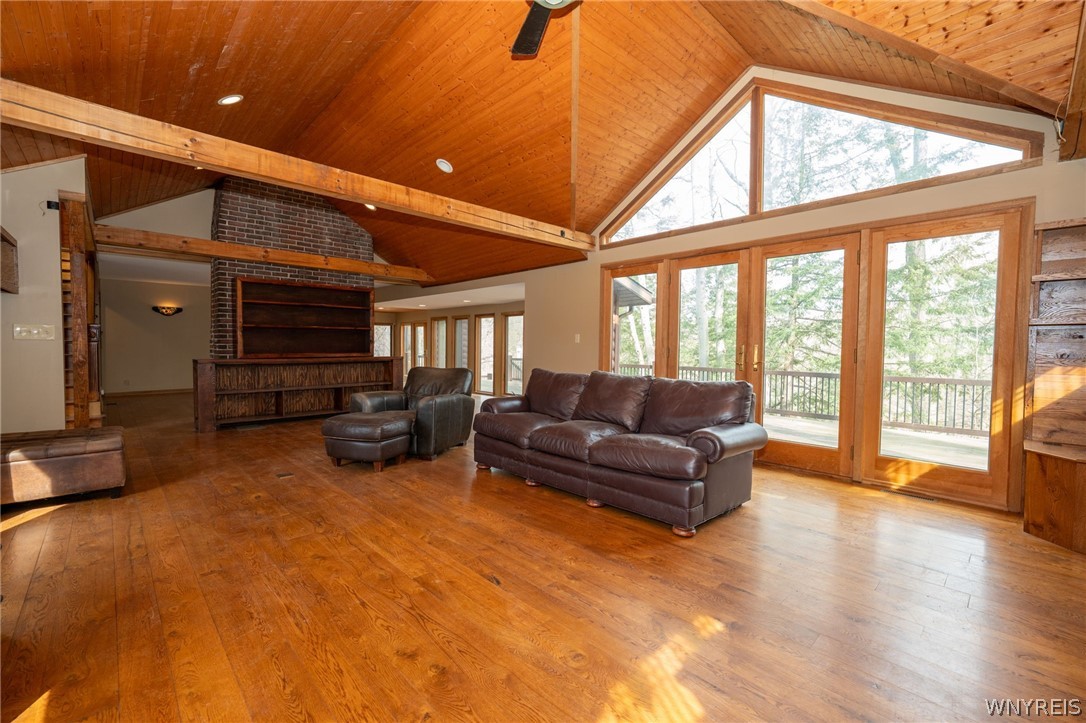 3752 Hampton Brook Drive