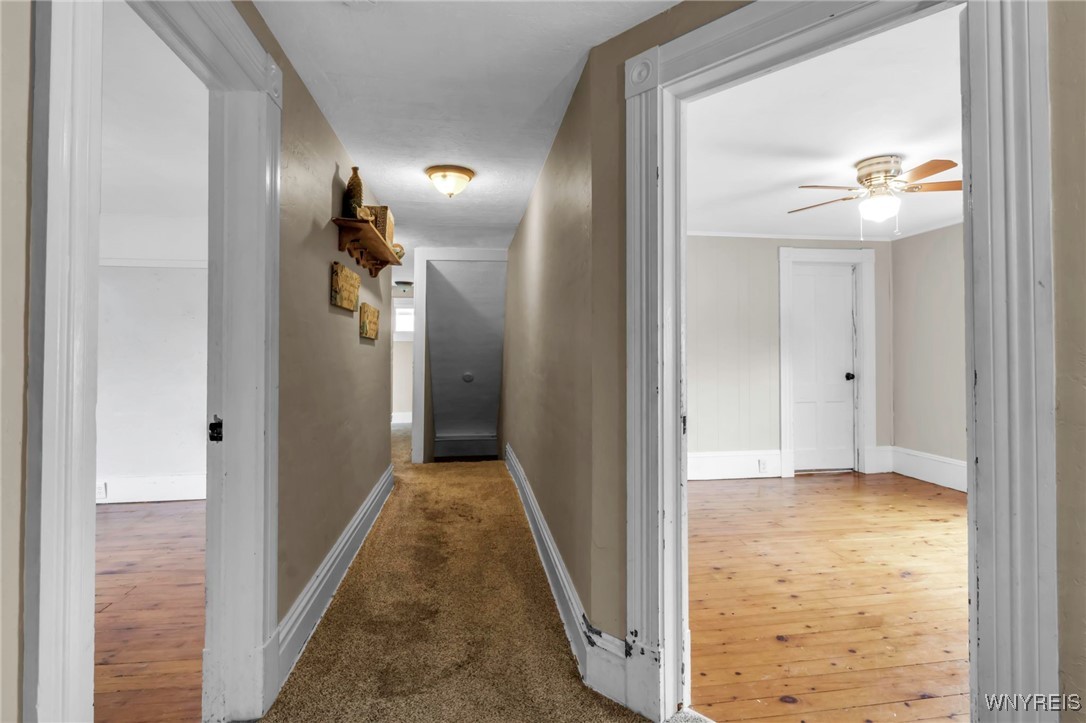 Royalton, New York 14105, United States, 5 Bedrooms Bedrooms, ,2 BathroomsBathrooms,Residential,Pending,33469