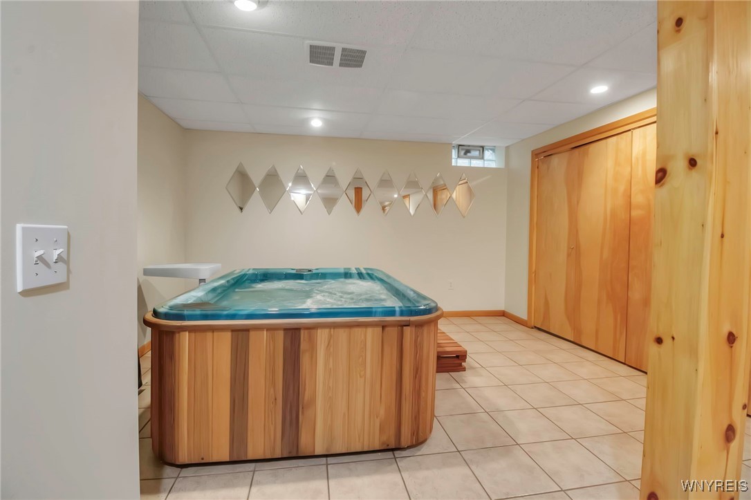 216 Stepping Stone Lane, Orchard Park, New York image 28