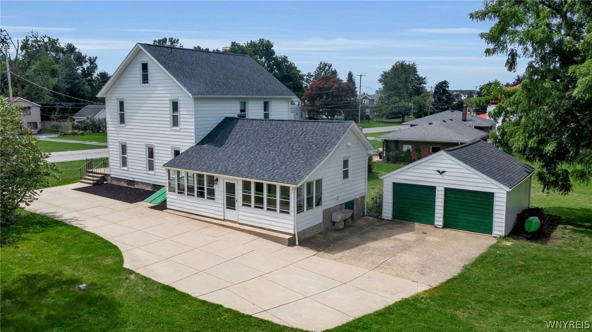 60 Pleasant View Drive