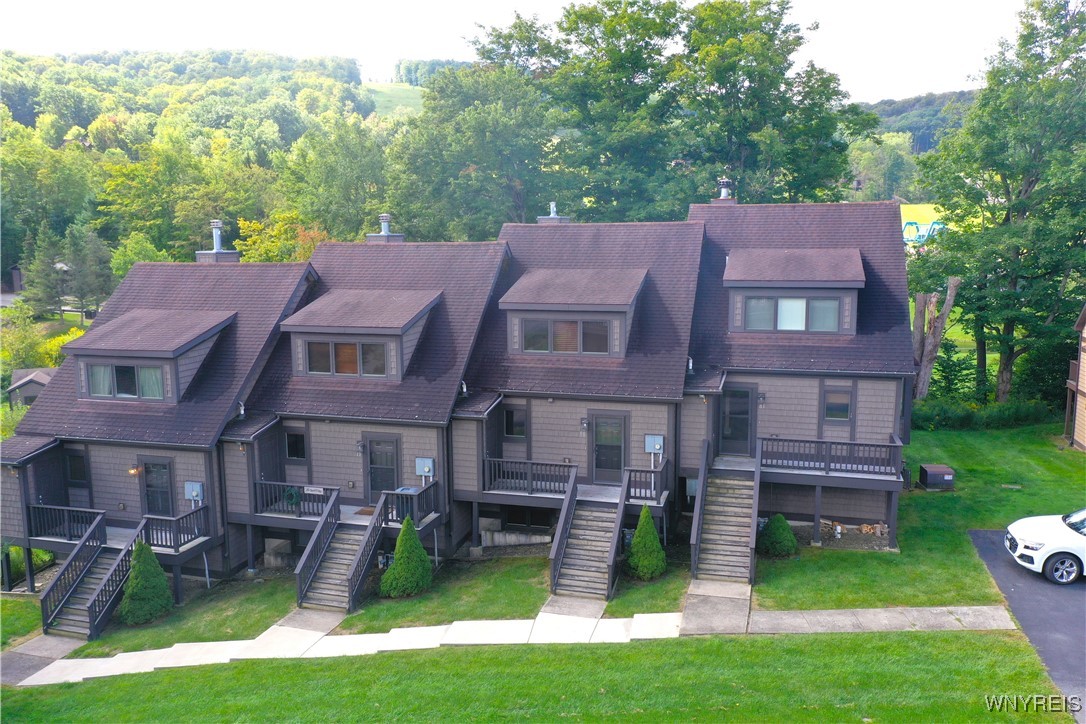 81 Woods Road, Ellicottville, New York image 3