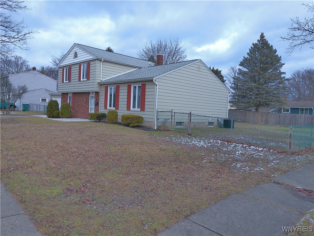 1303 Cambridge Avenue, North Tonawanda, New York image 3