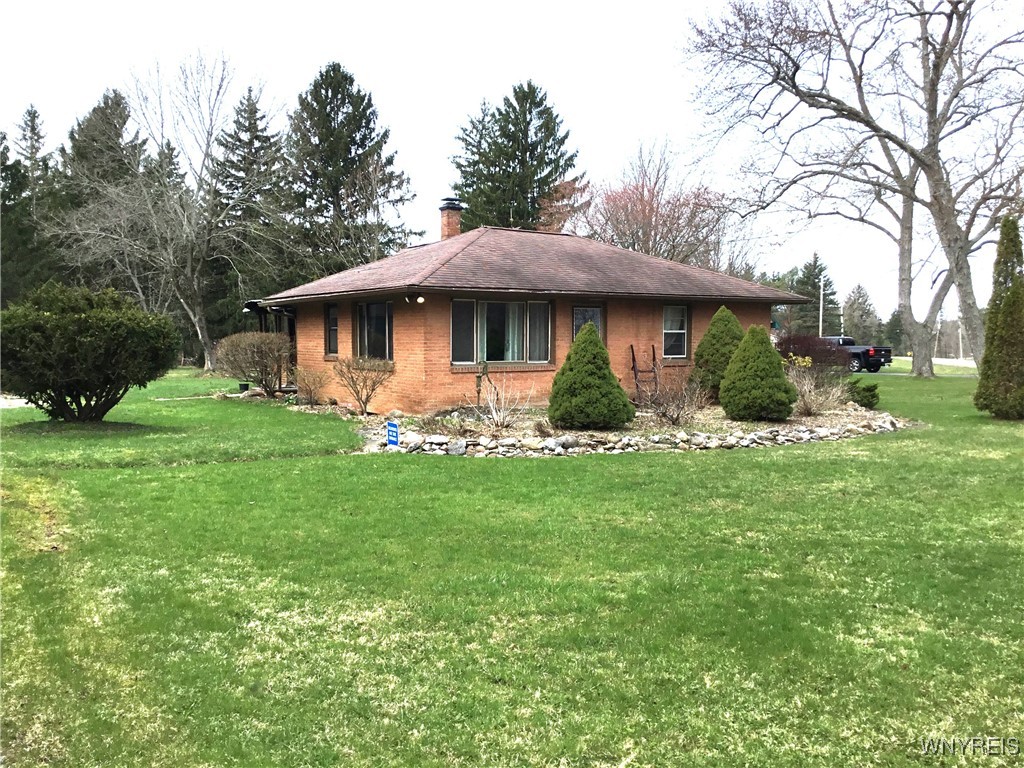 7352 E Eden Road, Eden, New York image 1
