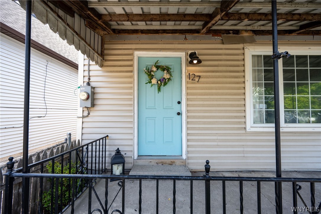 127 Baitz Avenue