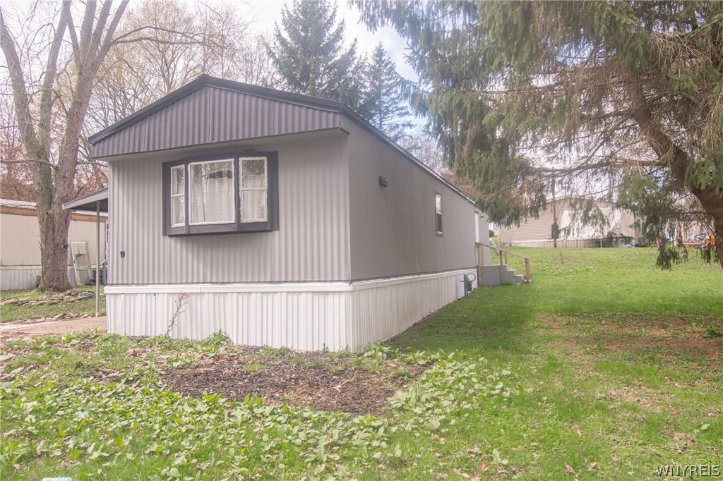 Photo of 111 Warsaw Boulevard #19 Blvd, Gainesville, NY 14550 (MLS # B1674444)