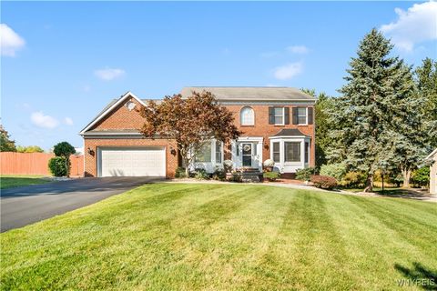 Photo of 4912 Eastbrooke Place, Clarence, NY 14221 (MLS # B1642886)