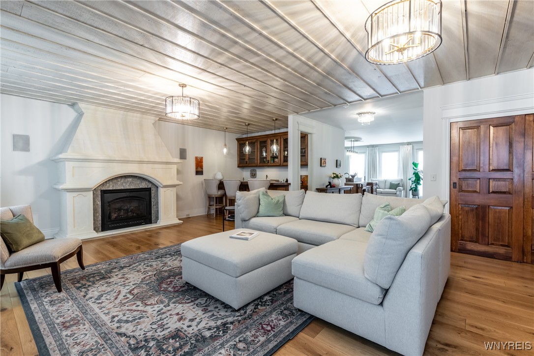 675 Potomac Avenue, Buffalo, New York image 18