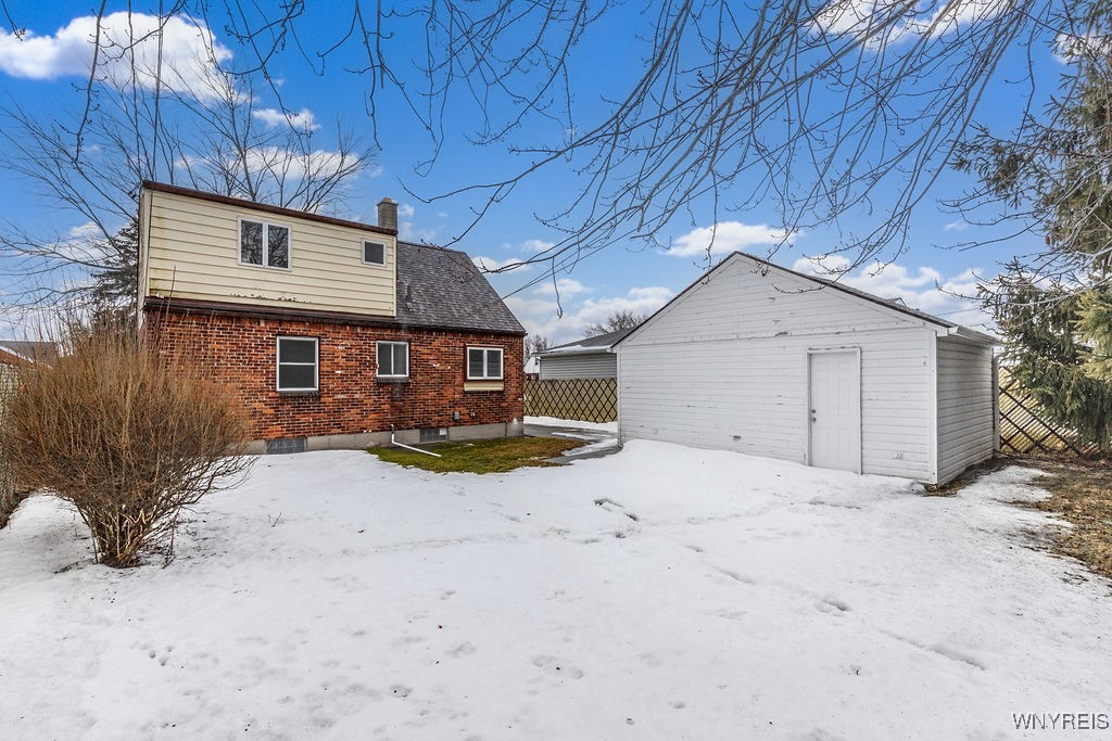 300 Danbury Drive, Cheektowaga, New York image 9