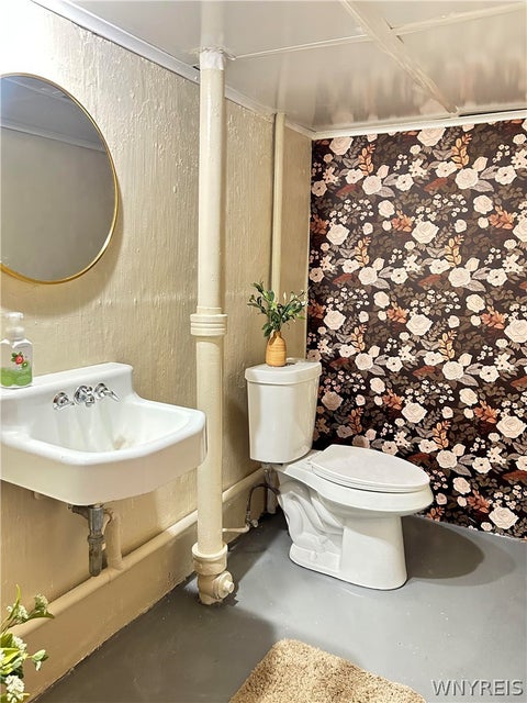 Tiny photo for 81 Shamokin Drive, Lackawanna, NY 14218 (MLS # B1715209)