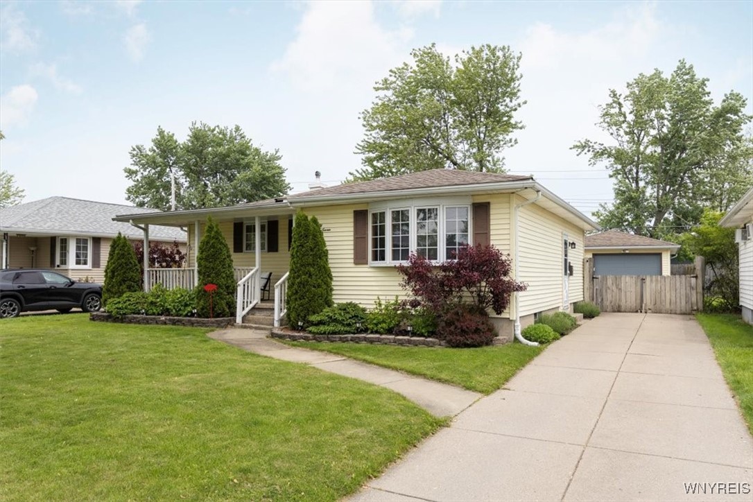 57 Royal Palm Drive, Cheektowaga, New York image 1