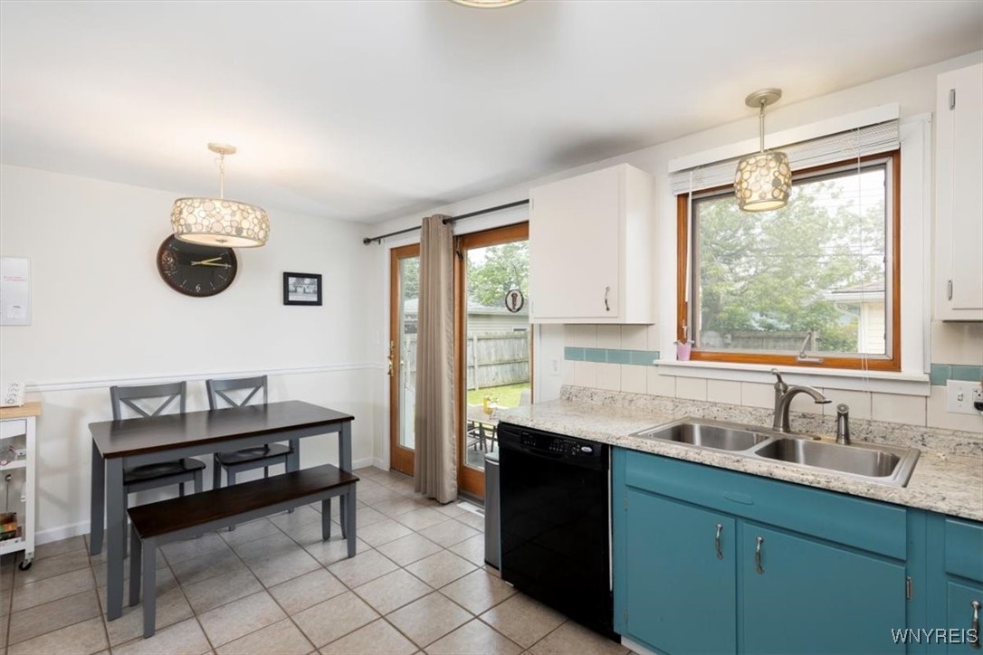 57 Royal Palm Drive, Cheektowaga, New York image 9