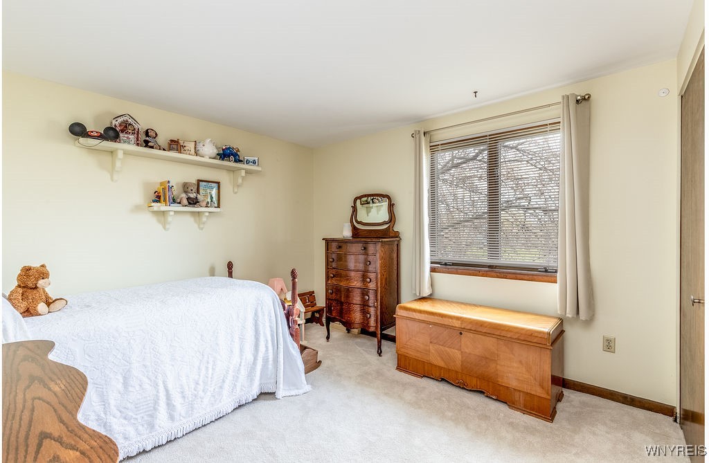 125 Laurie Lane, Grand Island, New York image 11