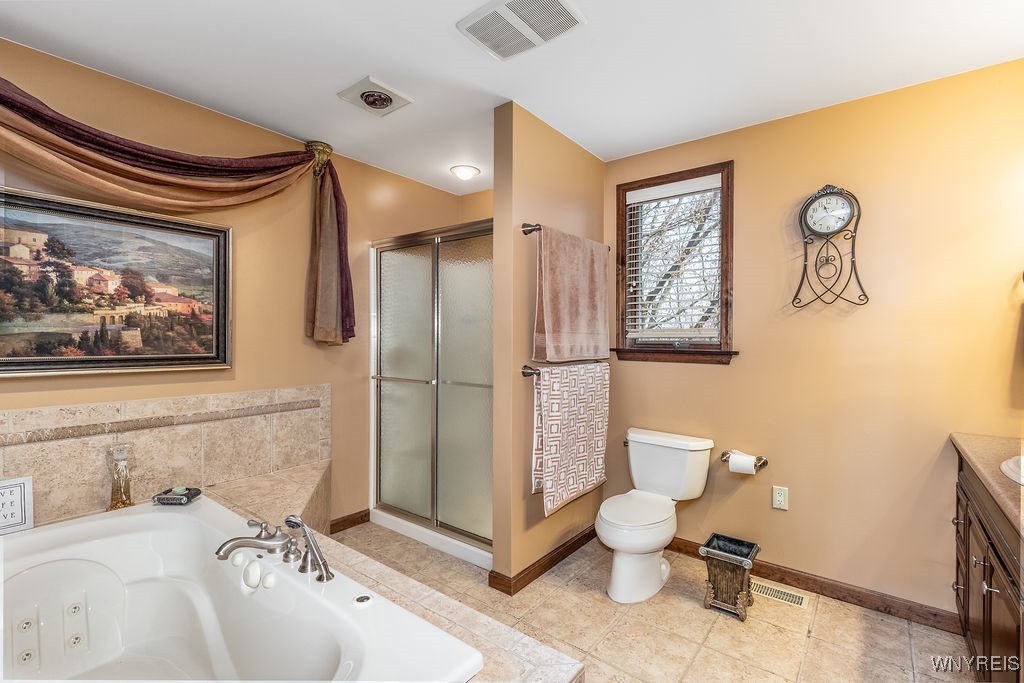 125 Laurie Lane, Grand Island, New York image 17