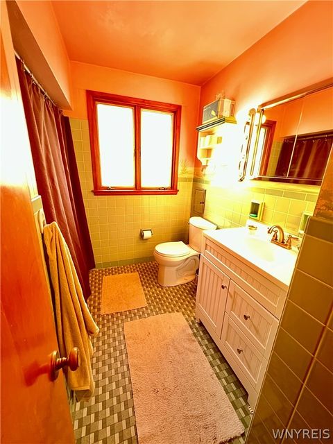 Tiny photo for 40 Hawro Place, Lancaster, NY 14043 (MLS # B1673851)