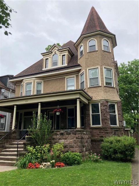 Photo of 257 Richmond Avenue, Buffalo, NY 14222 (MLS # B1551448)