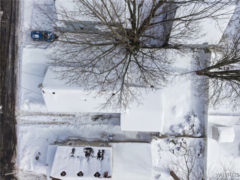 Tiny photo for 21 Loretta Street, Tonawanda, NY 14150 (MLS # B1660730)