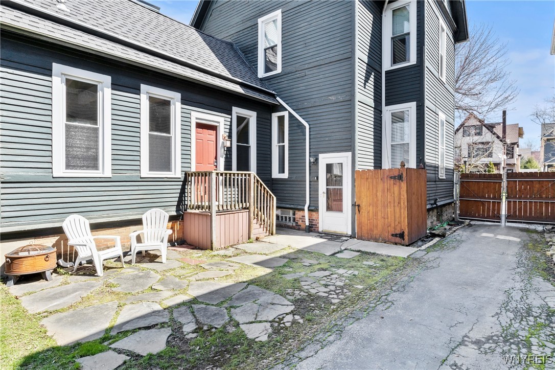 84 Norwood Avenue, Buffalo, New York image 38