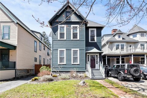 Photo of 84 Norwood Avenue, Buffalo, NY 14222 (MLS # B1601707)