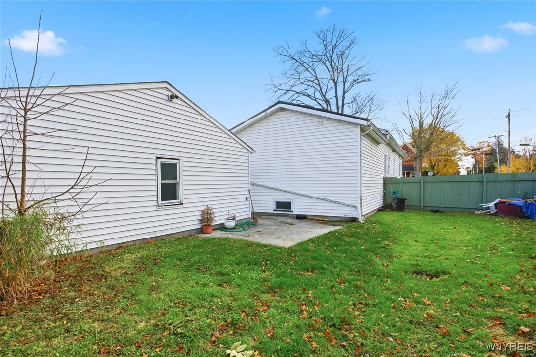 Batavia City, New York 14020, United States, 3 Bedrooms Bedrooms, ,2 BathroomsBathrooms,Residential,Active,240654