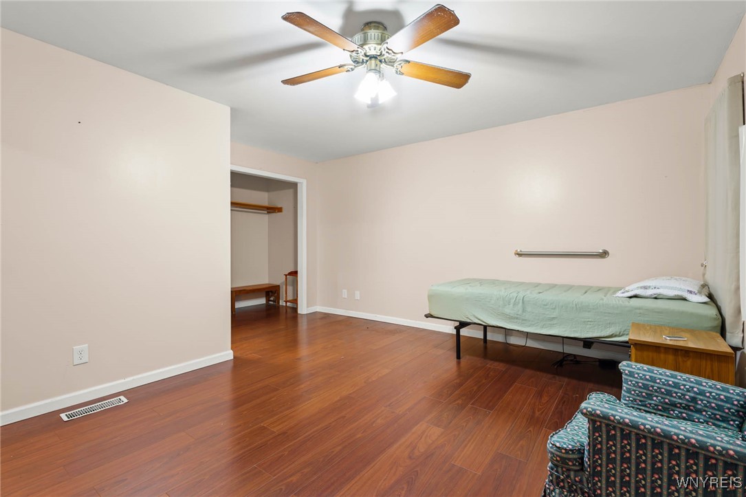 Batavia City, New York 14020, United States, 3 Bedrooms Bedrooms, ,2 BathroomsBathrooms,Residential,Active,240654