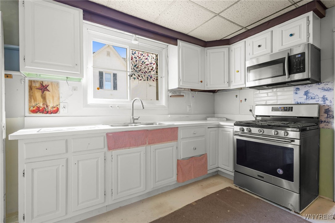 Batavia City, New York 14020, United States, 3 Bedrooms Bedrooms, ,2 BathroomsBathrooms,Residential,Active,240654