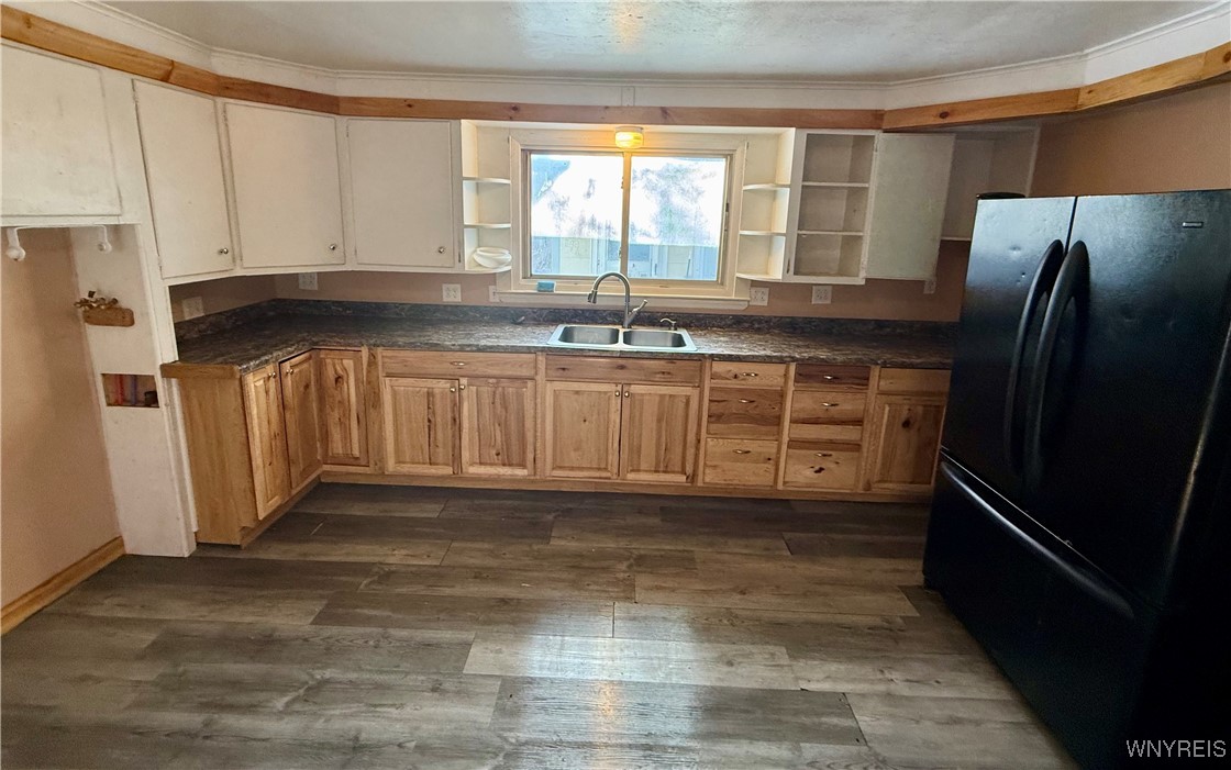 25-27 Wadsworth Street