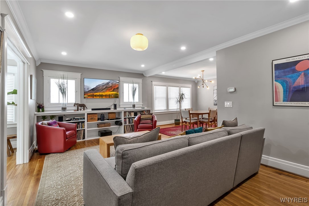 311 Wellington Road