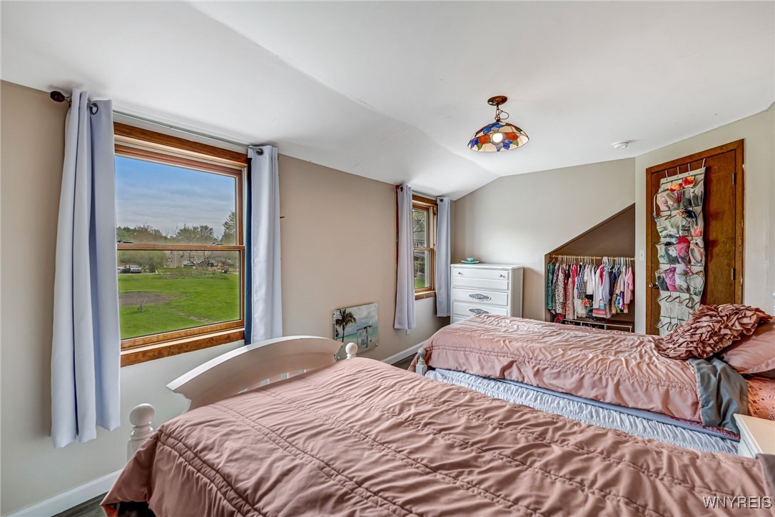 3179 W River Road, Grand Island, New York image 30
