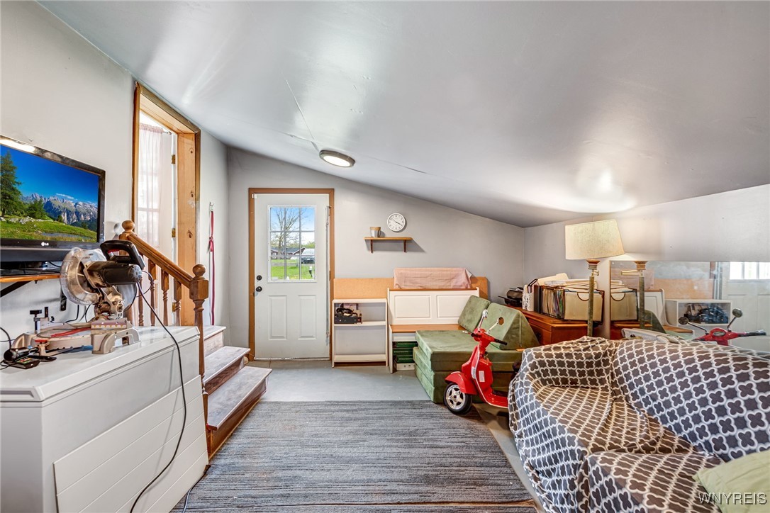 3179 W River Road, Grand Island, New York image 33