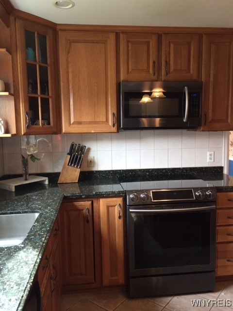 5276 Mayfield Court, Clarence, New York image 11