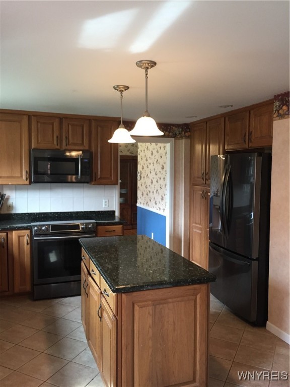 5276 Mayfield Court, Clarence, New York image 10
