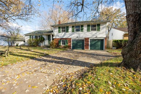 Photo of 92 Devon Lane, Amherst, NY 14221 (MLS # B1651676)