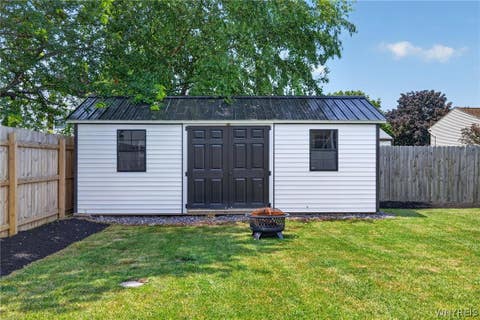 Tiny photo for 76 Woodgate Drive, Cheektowaga, NY 14227 (MLS # B1701401)