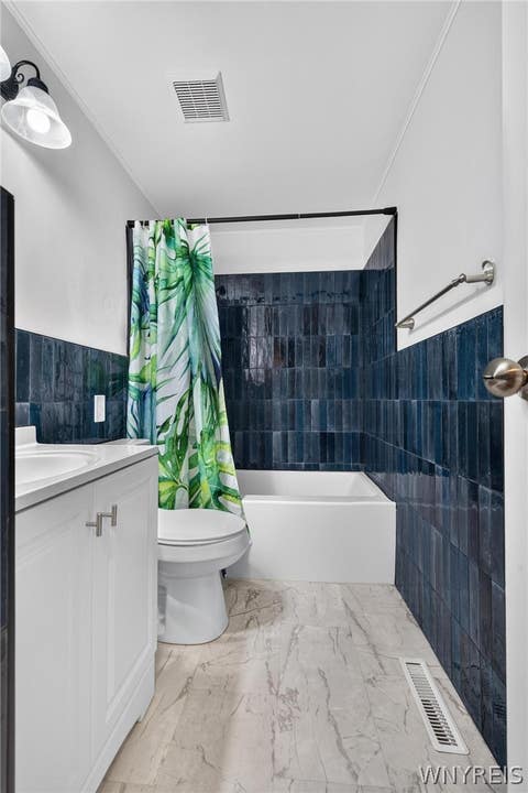 Tiny photo for 76 Woodgate Drive, Cheektowaga, NY 14227 (MLS # B1701401)
