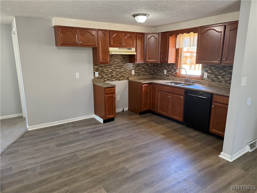 1148 Penora Street, Lancaster, New York image 4