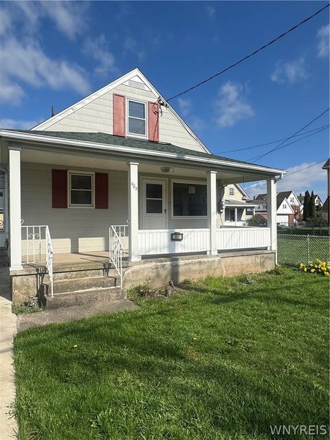 Photo of 465 18th Street, Niagara Falls, NY 14303 (MLS # B1694794)