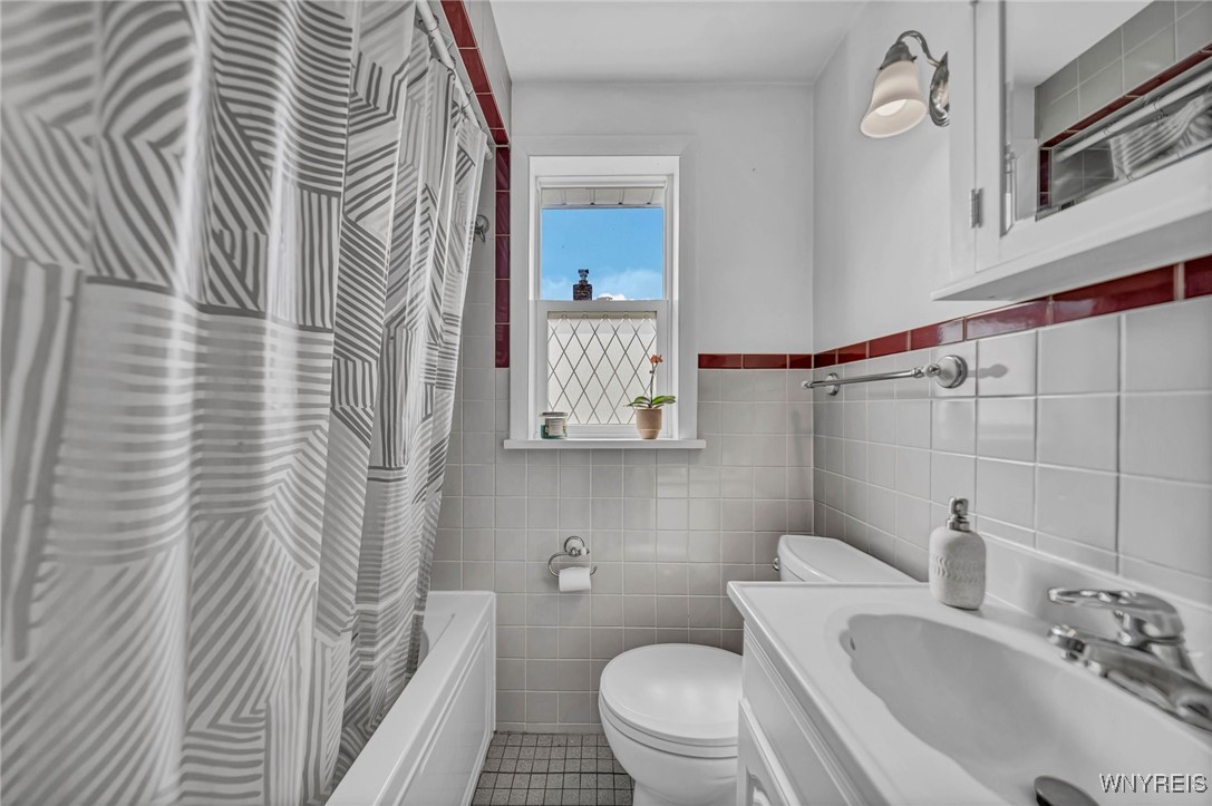 143 Tremont Avenue, Tonawanda, New York image 26