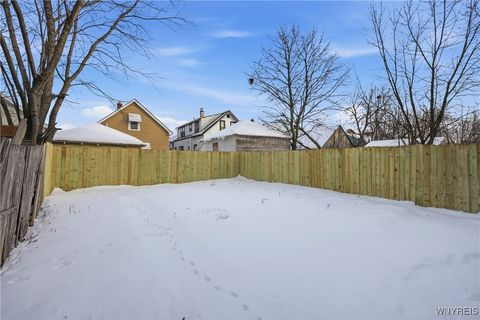 Tiny photo for 203 Sprenger Avenue, Buffalo, NY 14211 (MLS # B1655160)